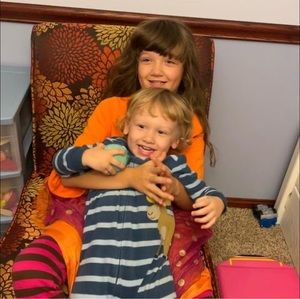 Meet your Posher, Lisa